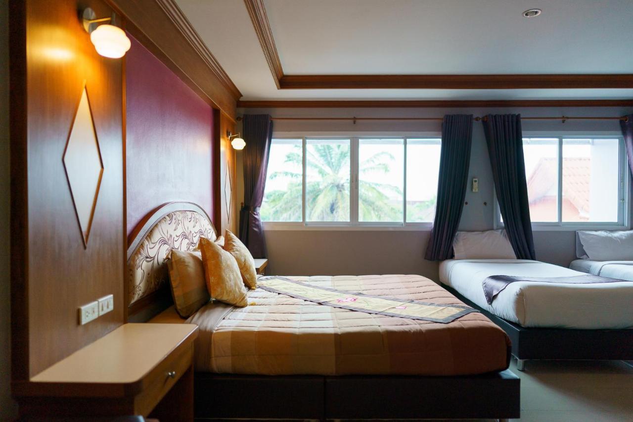 Thungtawan Hotel Nakhon Si Thammarat Buitenkant foto