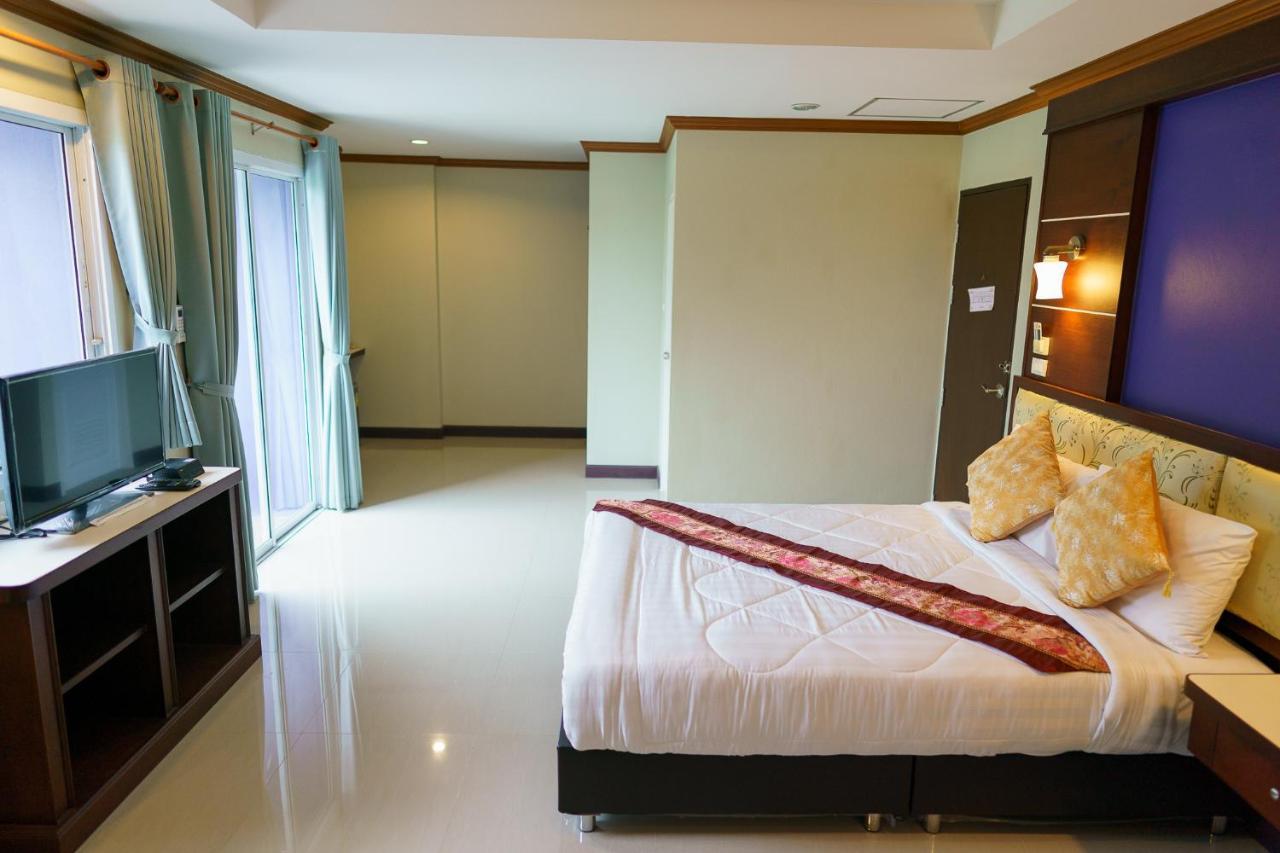 Thungtawan Hotel Nakhon Si Thammarat Buitenkant foto