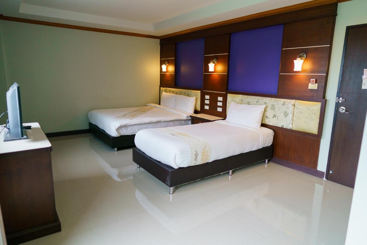 Thungtawan Hotel Nakhon Si Thammarat Buitenkant foto