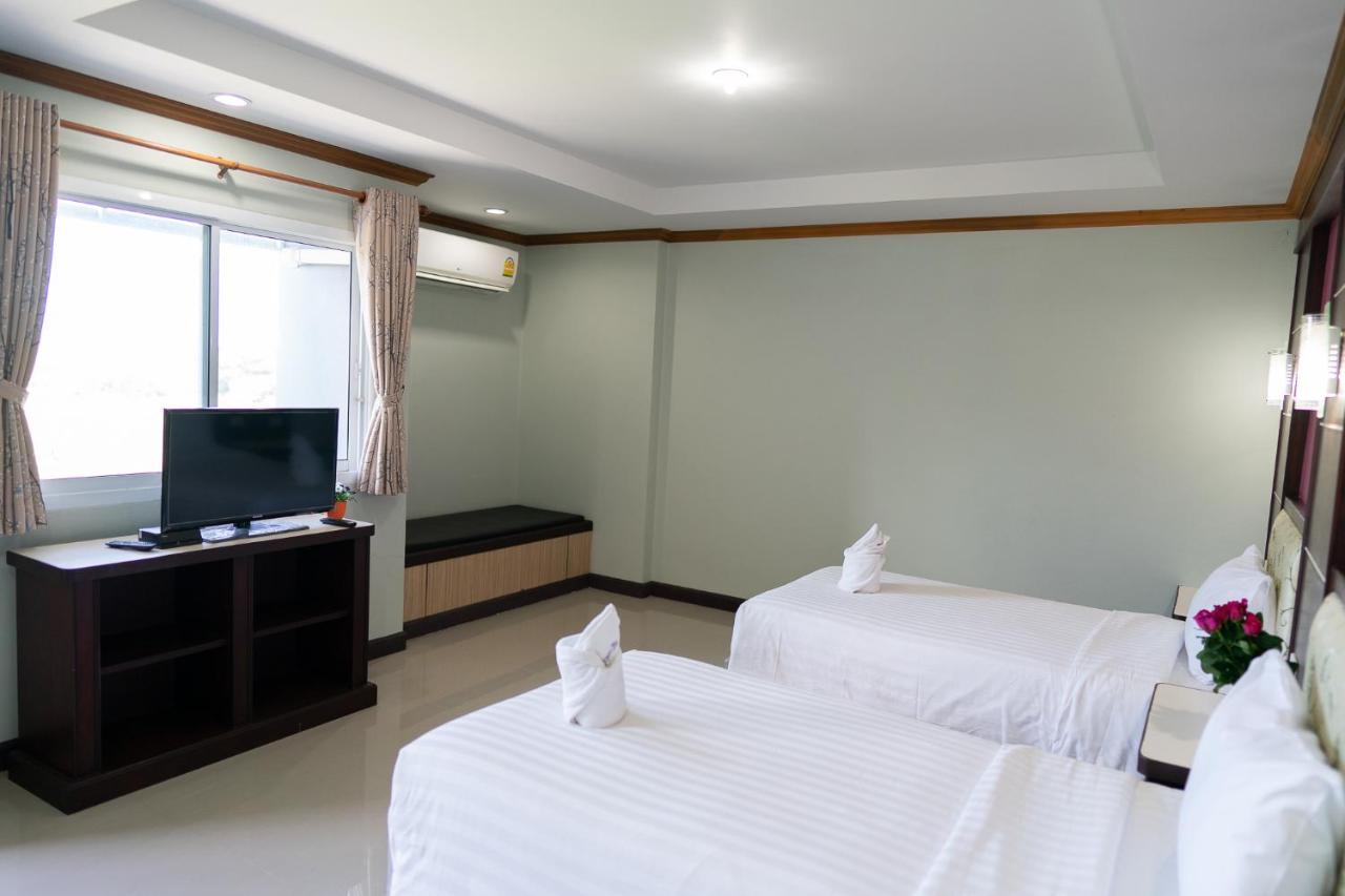 Thungtawan Hotel Nakhon Si Thammarat Buitenkant foto